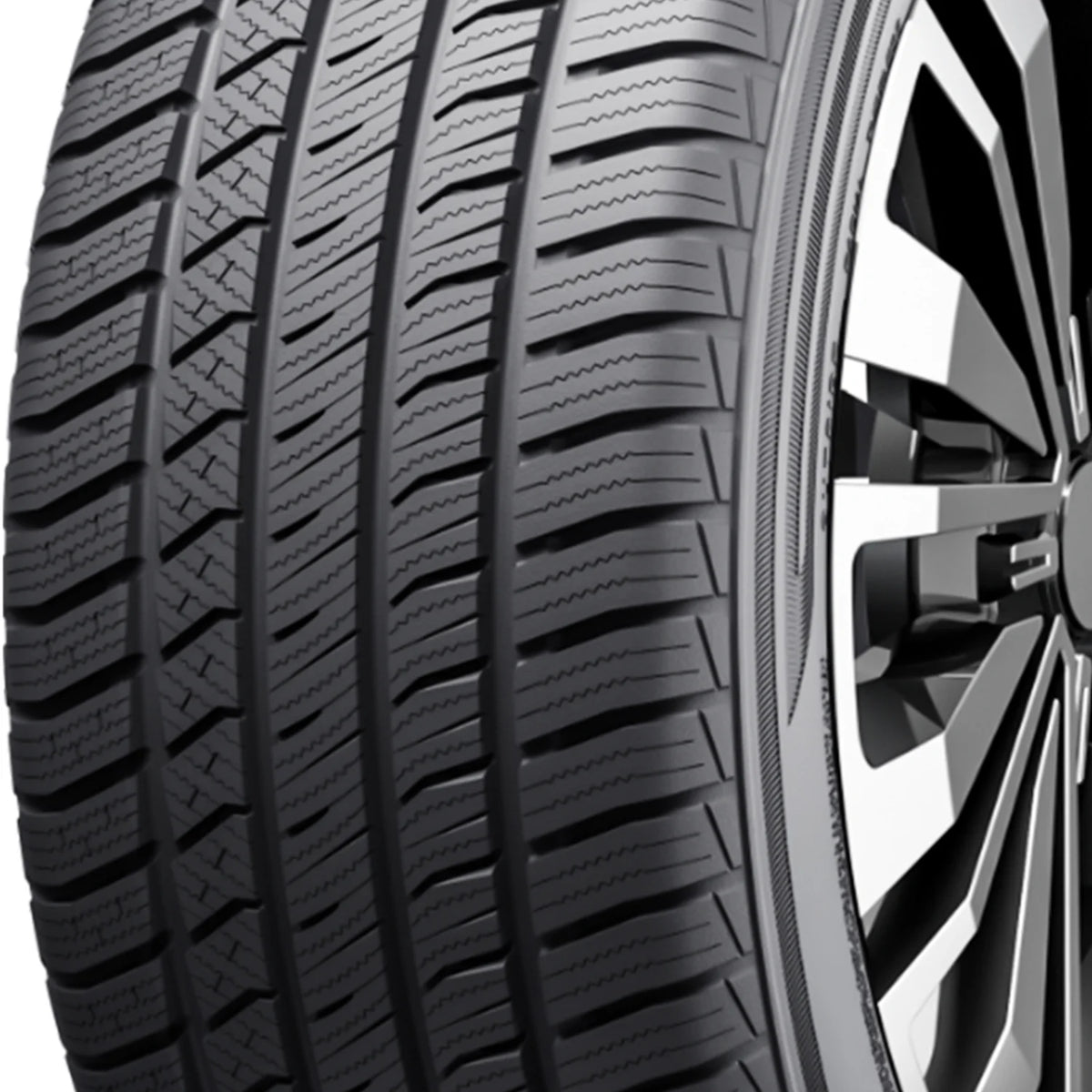 Summit Ultramax 4S 215/65R16 102H XL Performance All-Weather Tire