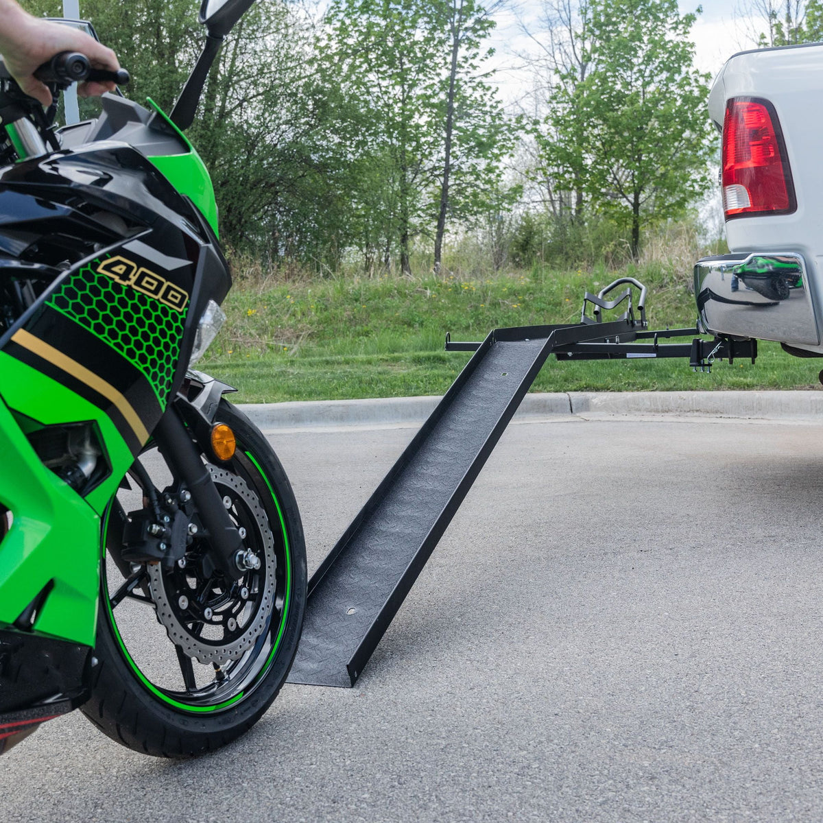 Black Widow MCC - 600 Heavy Duty Steel Motorcycle Carrier